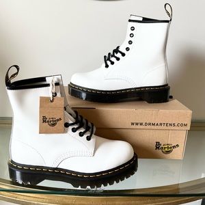 Dr. Martens 1460 Bex Smooth Leather Platform Boots Size 7